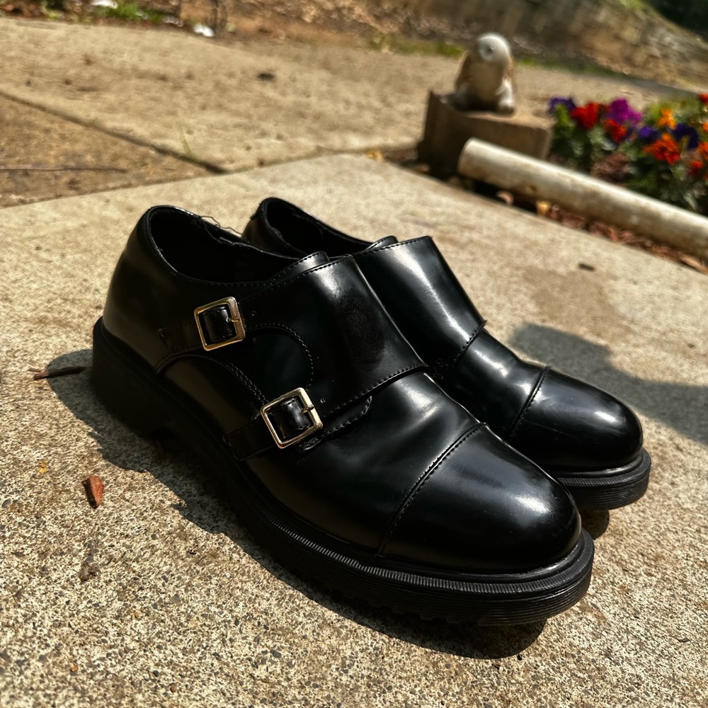 LOAFERS.